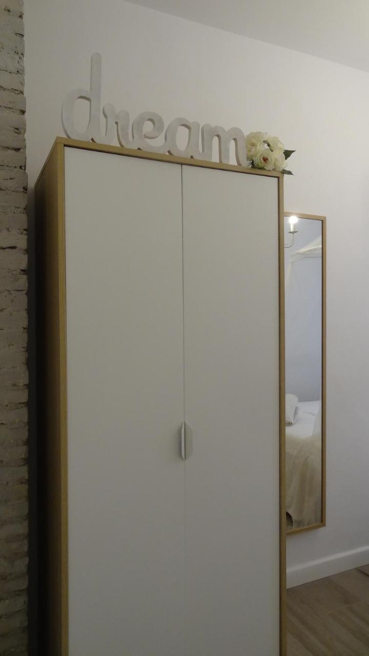 Suites By Eric Olsan Valence Extérieur photo